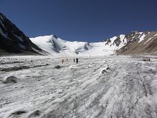 На леднике Дамджайлоо